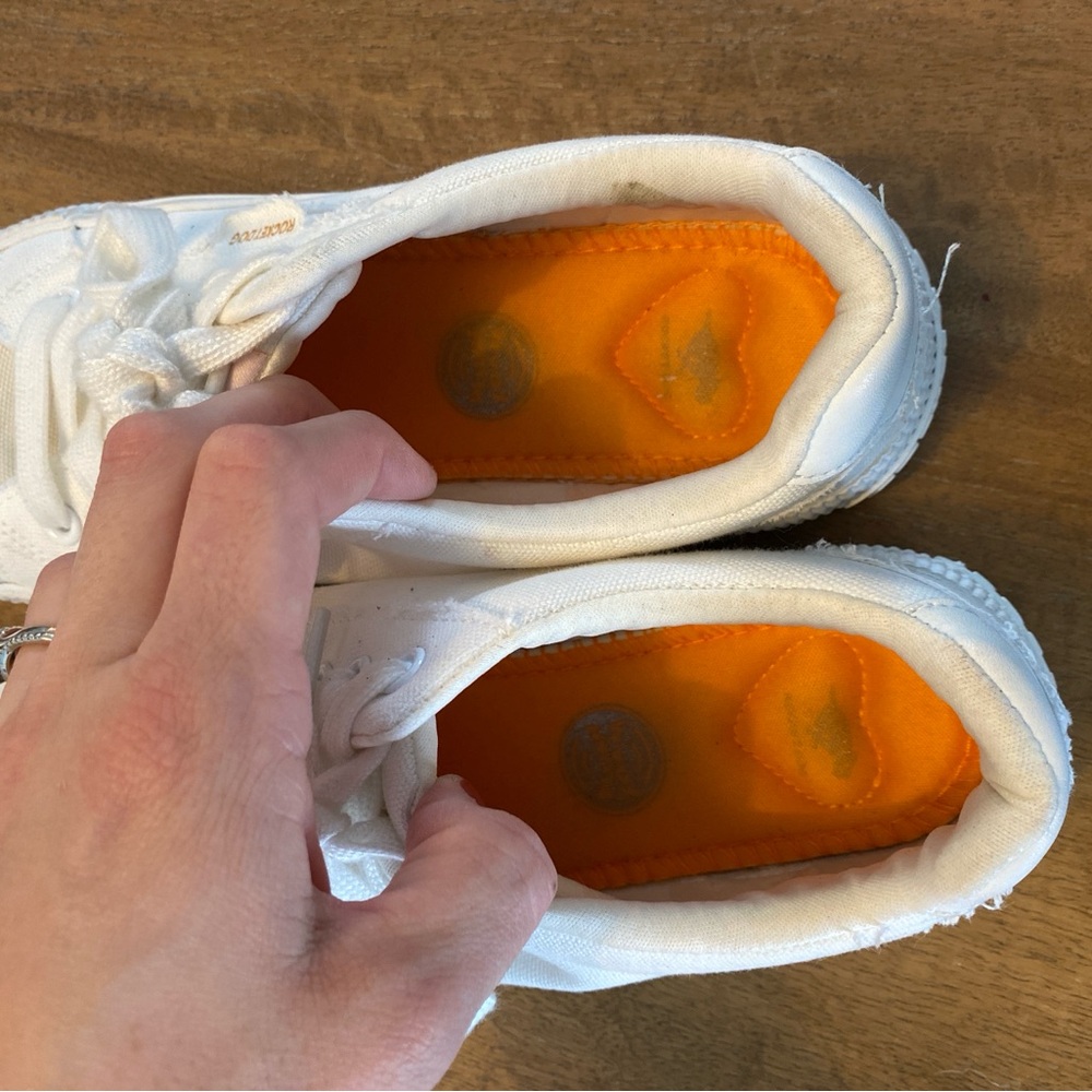 Rocket Dog White Sneakers - Picture 6 of 6